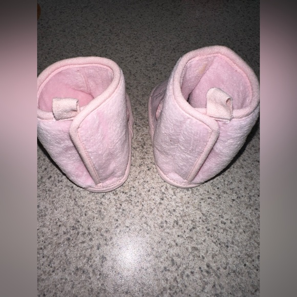 Infant Pink Bootie Size 3-6 months - Picture 4 of 5